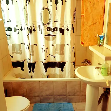 Apartmán In The Blue Painted Blue In The Heart Of Ayia Napa